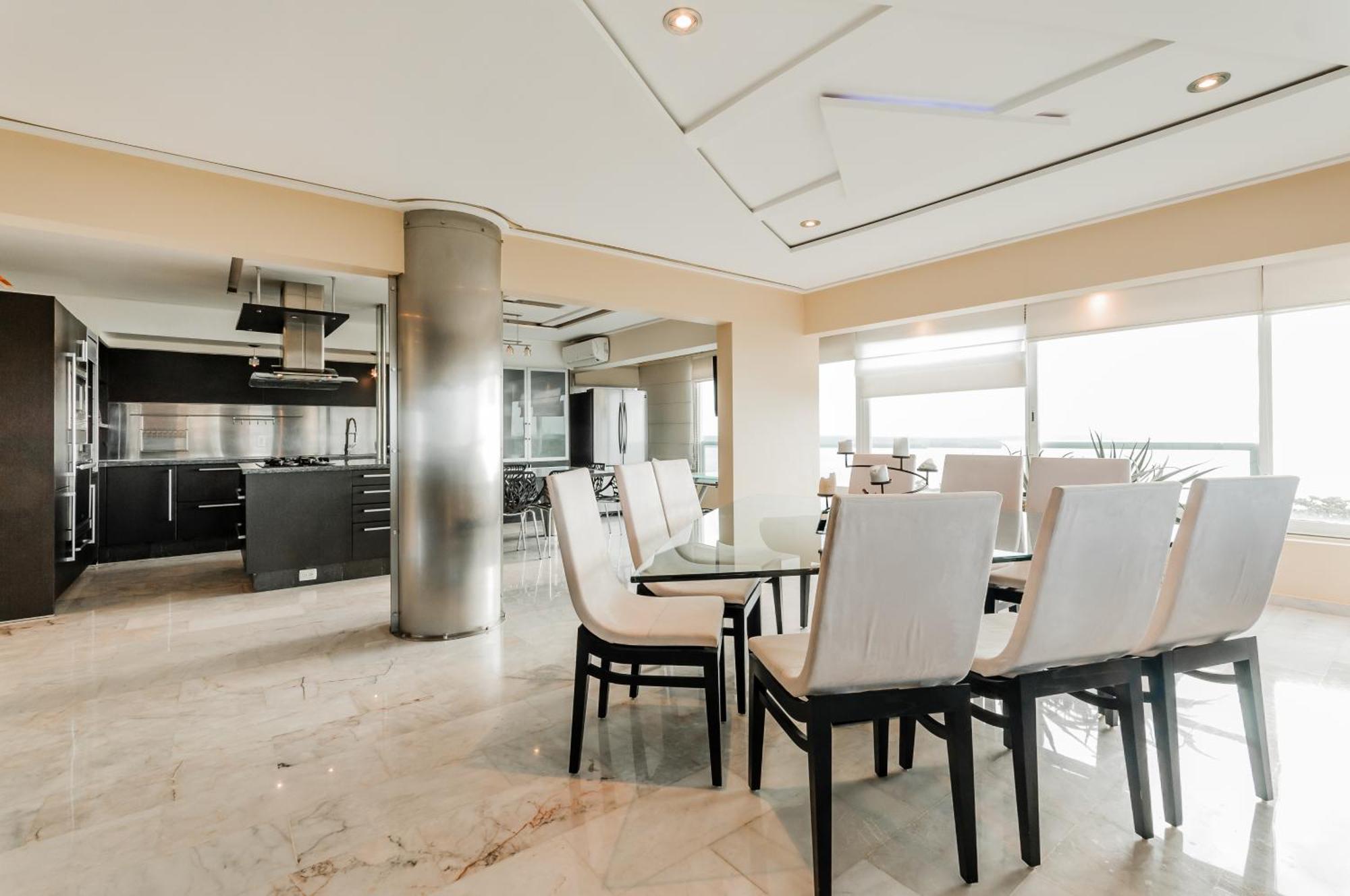 Brisas Beachfront Penthouses 坎昆 外观 照片